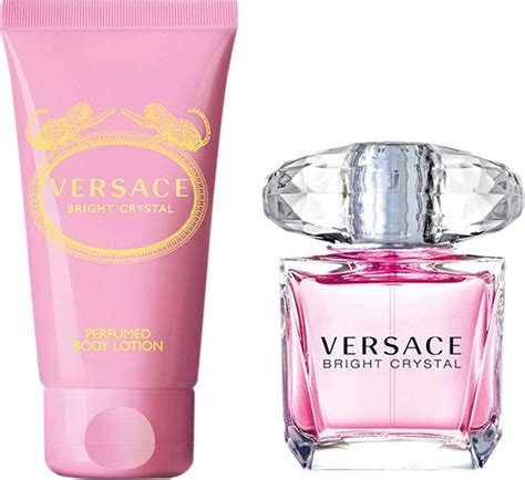 Versace Bright Crystal kaina nuo 1.49 € (28 pard.) 